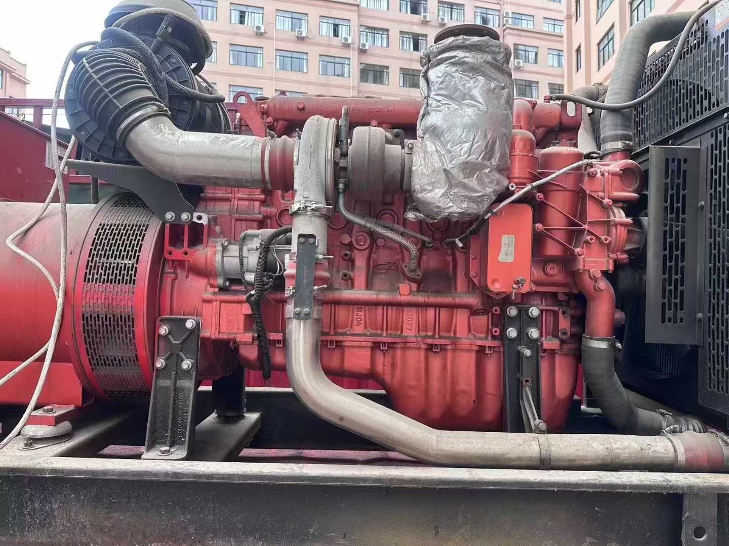五台如何选择适合 600kW 柴油发电机组的过载保护器？